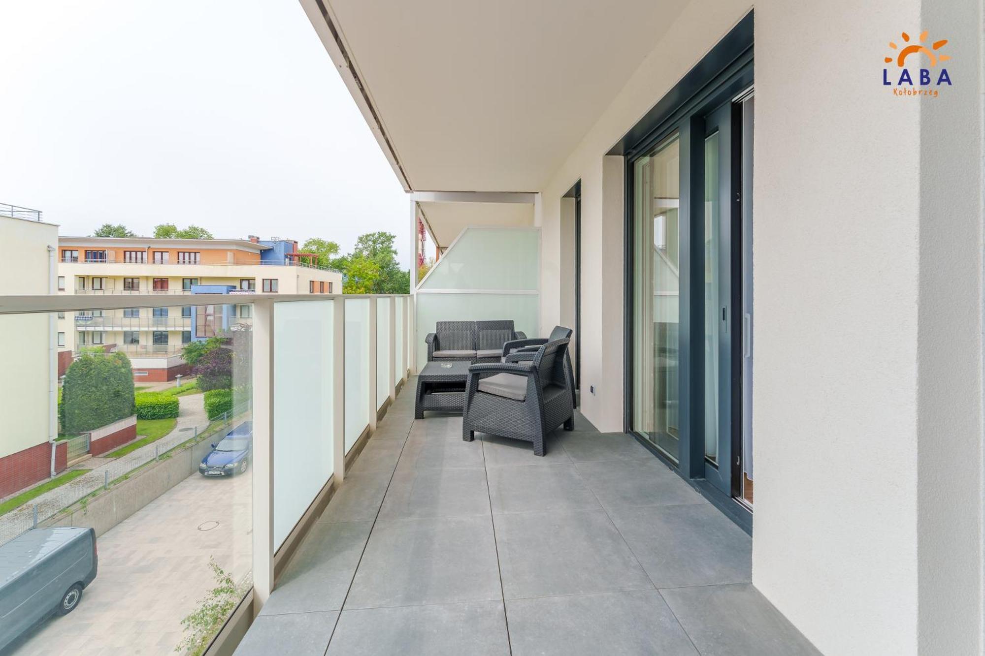 Laba Kolobrzeg Apartamenty Kollataja Z Parkingiem מראה חיצוני תמונה