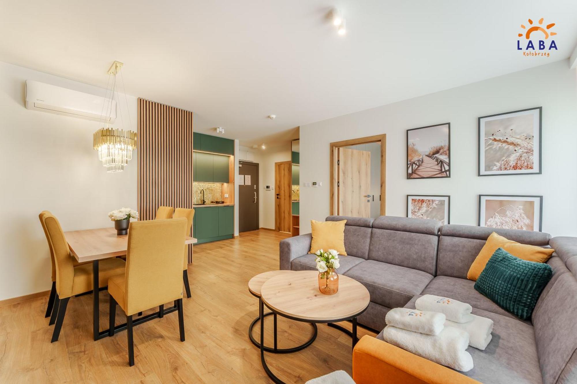 Laba Kolobrzeg Apartamenty Kollataja Z Parkingiem מראה חיצוני תמונה