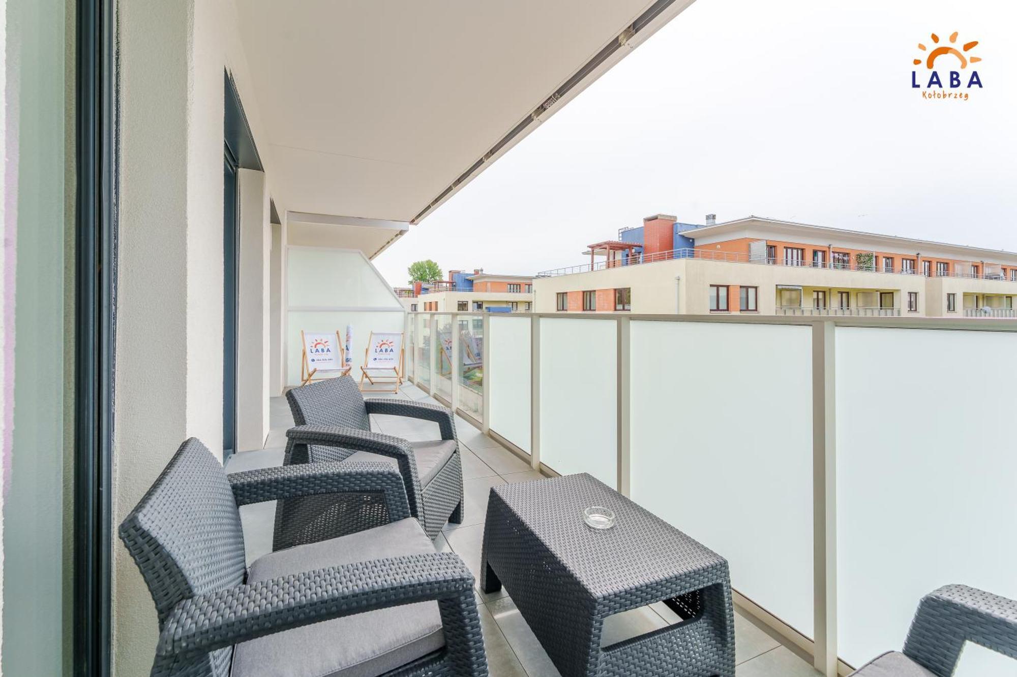 Laba Kolobrzeg Apartamenty Kollataja Z Parkingiem מראה חיצוני תמונה