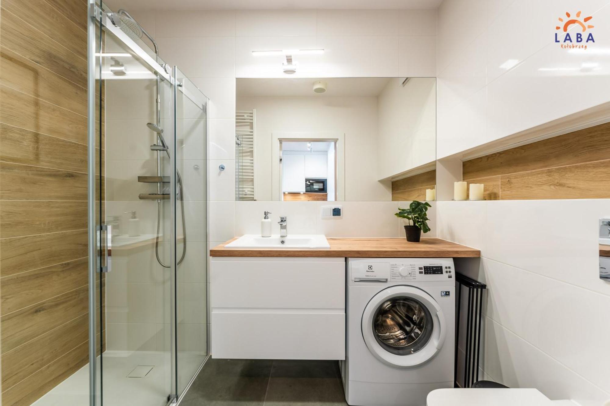 Laba Kolobrzeg Apartamenty Kollataja Z Parkingiem מראה חיצוני תמונה