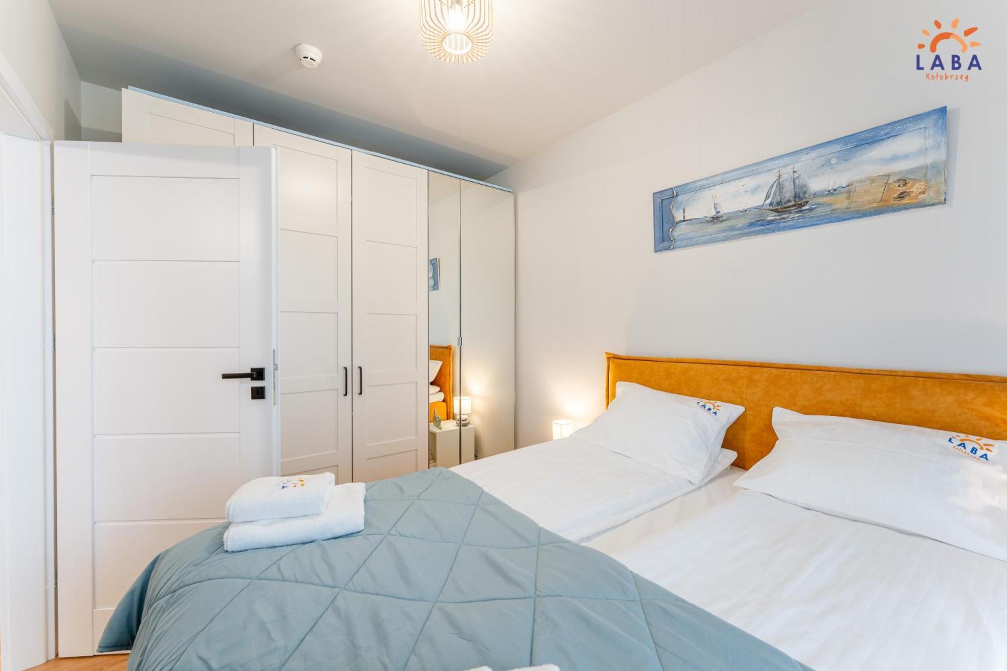 Laba Kolobrzeg Apartamenty Kollataja Z Parkingiem מראה חיצוני תמונה