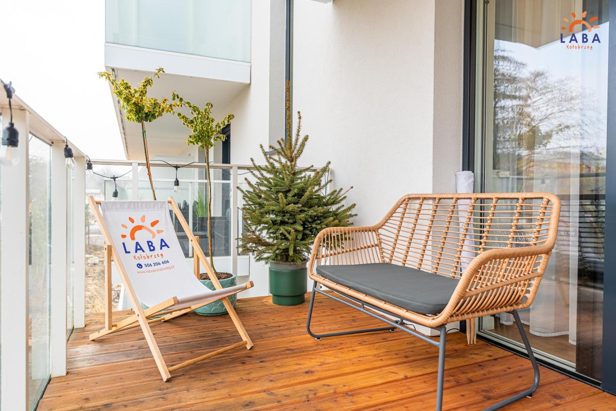 Laba Kolobrzeg Apartamenty Kollataja Z Parkingiem מראה חיצוני תמונה